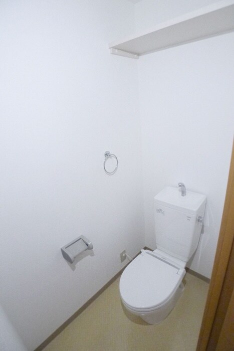 物件内観写真11　(トイレ)