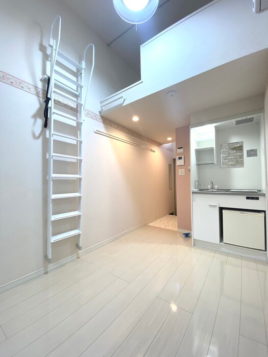 物件内観写真10　(居室)