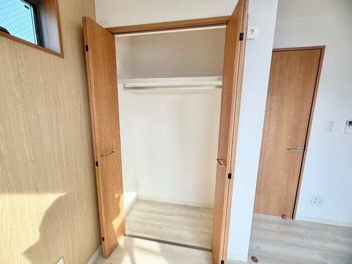 物件内観写真15　(収納)