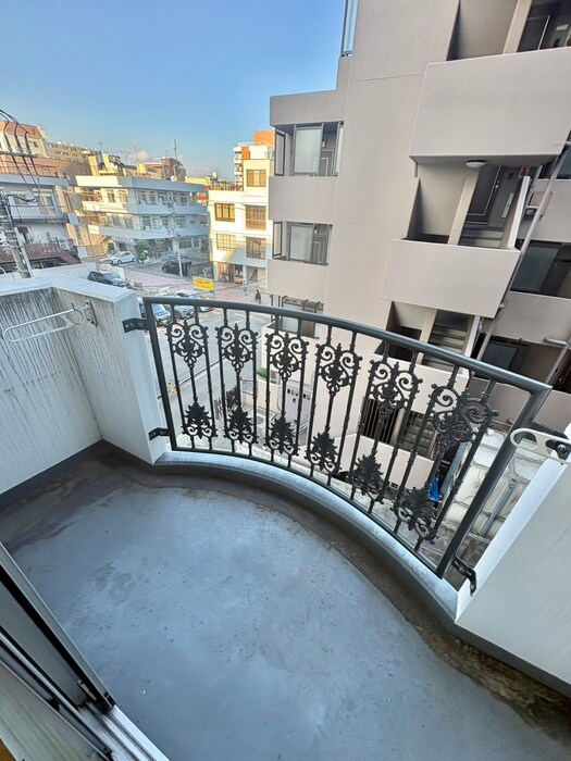 物件内観写真16　(ベランダ・バルコニー)