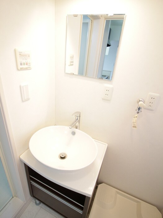 物件内観写真12　(洗面)