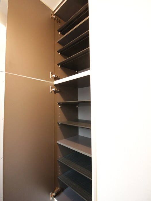 物件内観写真16　(靴箱)