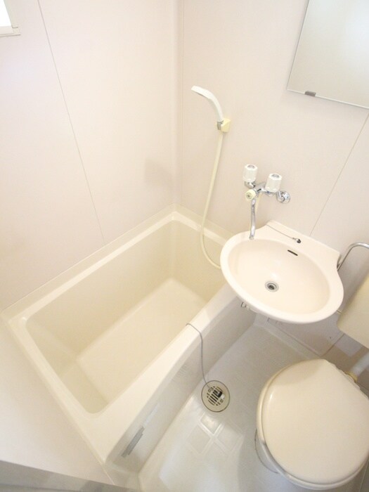 物件内観写真11　(バス／シャワールーム等)