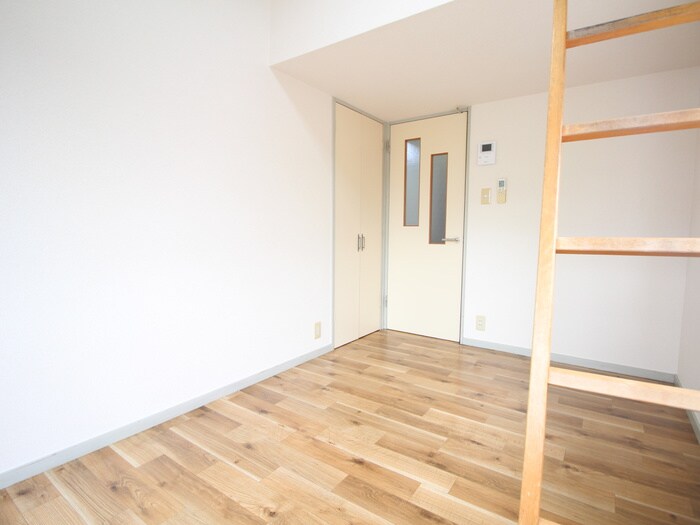 物件内観写真21　(居室)