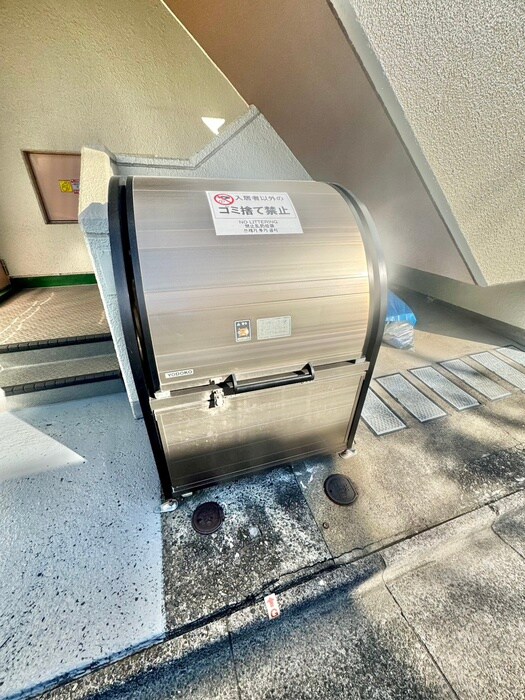 物件外観写真6　(建物設備)