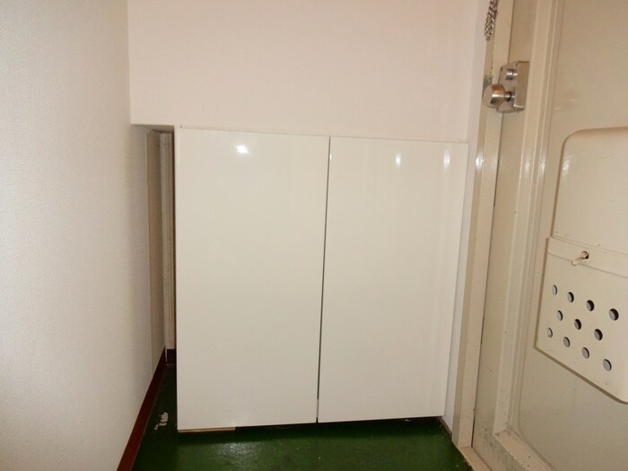 物件内観写真13　(靴箱)