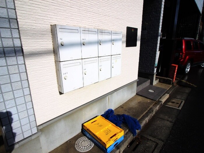 物件外観写真4　(建物設備)