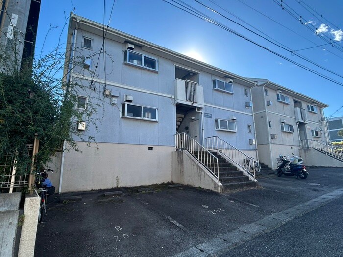 物件外観写真2　(外観写真)