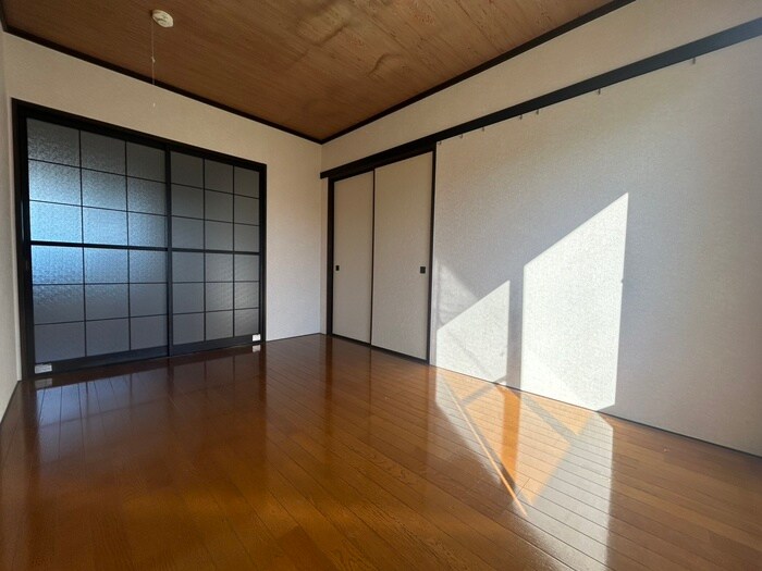 物件内観写真11　(居室)