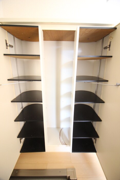 物件内観写真17　(靴箱)