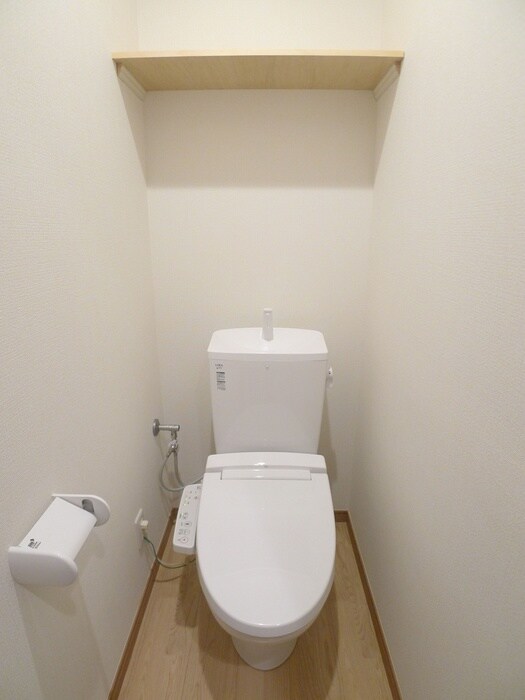 物件内観写真15　(トイレ)