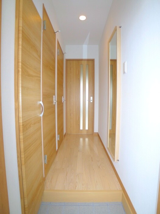 物件内観写真20　(玄関)