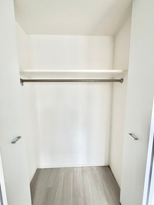 物件内観写真11　(収納)