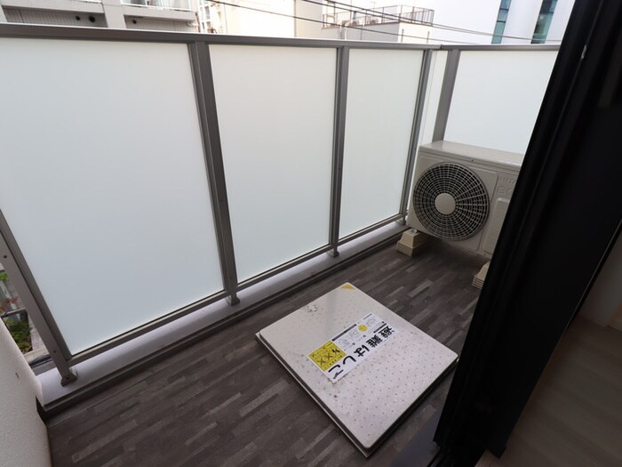 物件内観写真16　(ベランダ・バルコニー)