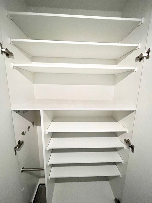 物件内観写真18　(靴箱)