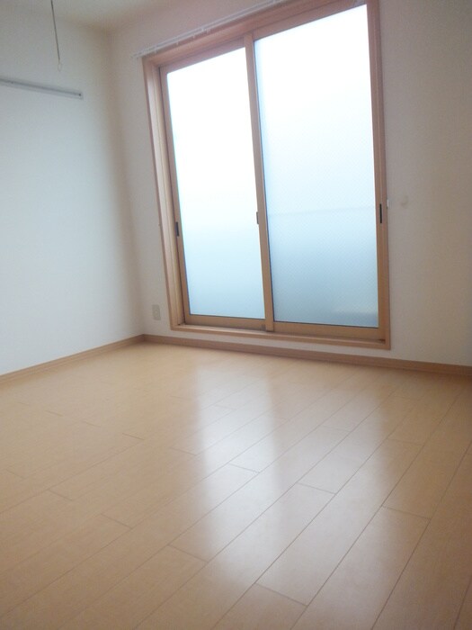 物件内観写真4　(居室)