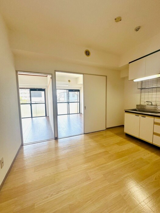 物件内観写真21　(居室)