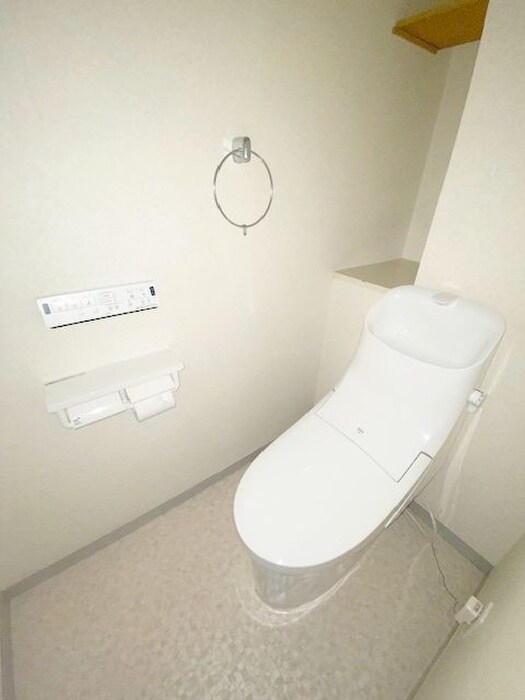 物件内観写真11　(トイレ)