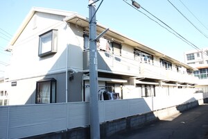 ザ・ドゥシェル(7･8号室)外観写真