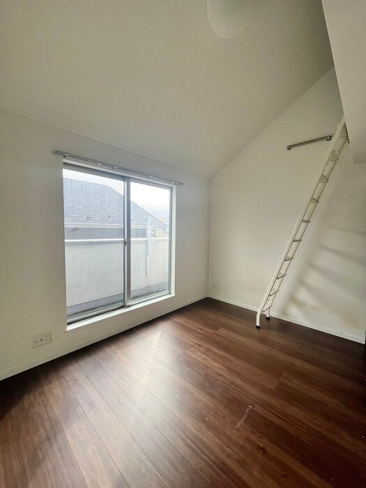 物件内観写真7　(居室)