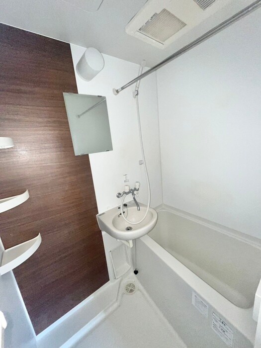 物件内観写真10　(バス／シャワールーム等)