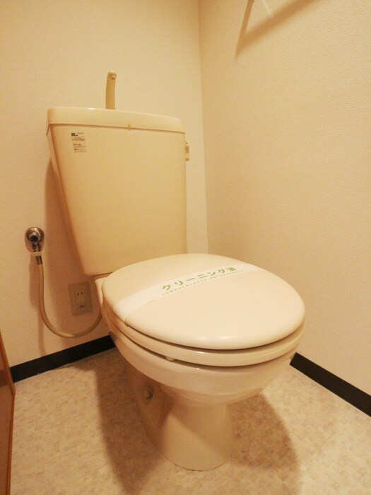 物件内観写真13　(トイレ)