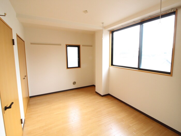 物件内観写真21　(居室)