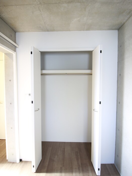 物件内観写真16　(収納)