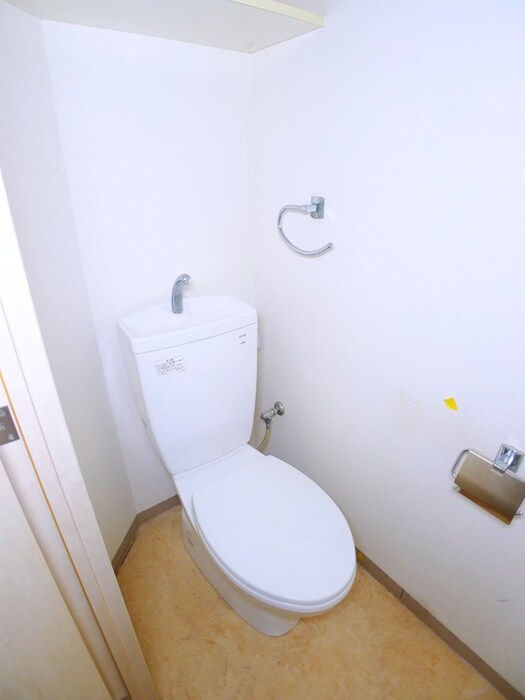 物件内観写真16　(トイレ)