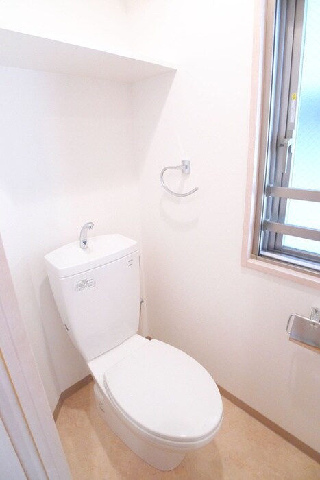 物件内観写真16　(トイレ)