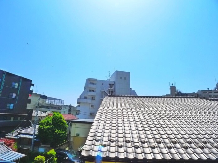 物件内観写真22　(室内からの展望)