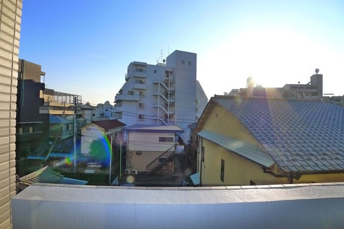 物件内観写真22　(室内からの展望)