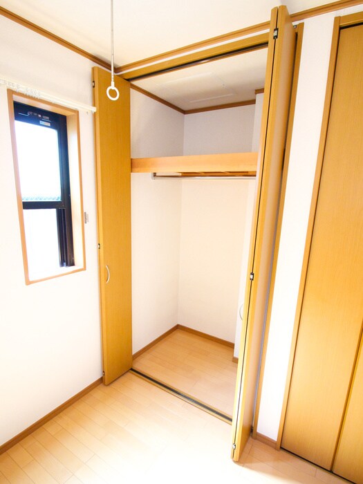 物件内観写真13　(収納)