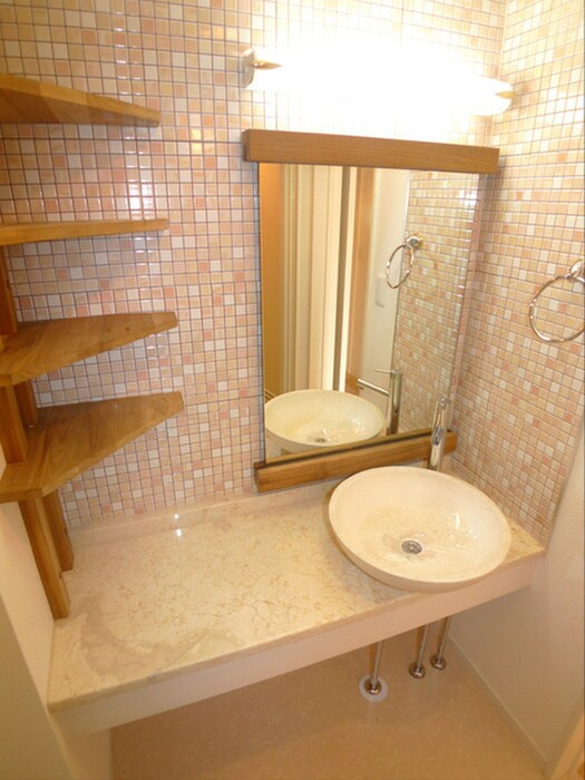 物件内観写真13　(洗面)