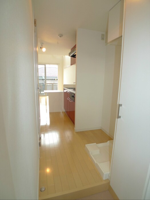 物件内観写真19　(玄関)