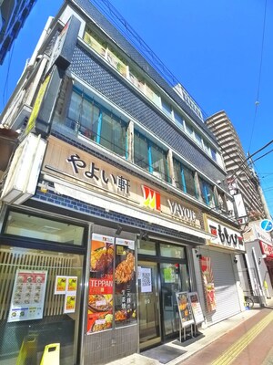 グリーンターフ駅前外観写真