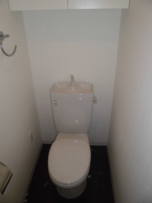 物件内観写真13　(トイレ)