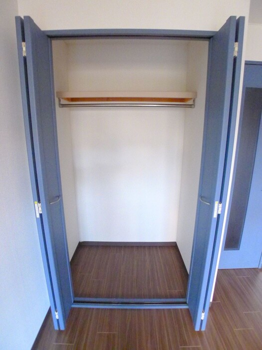 物件内観写真15　(収納)