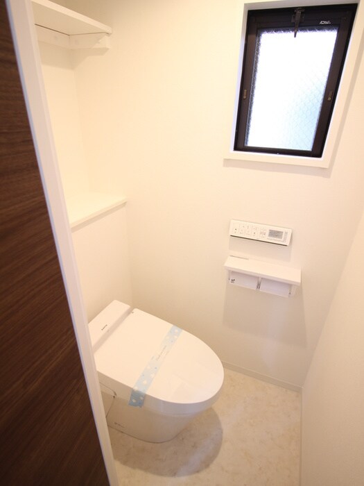 物件内観写真19　(トイレ)
