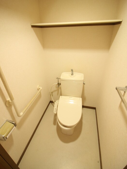 物件内観写真10　(トイレ)