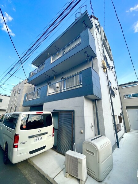 原忠ビル外観写真