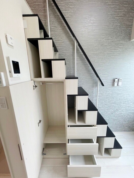 物件内観写真11　(収納)