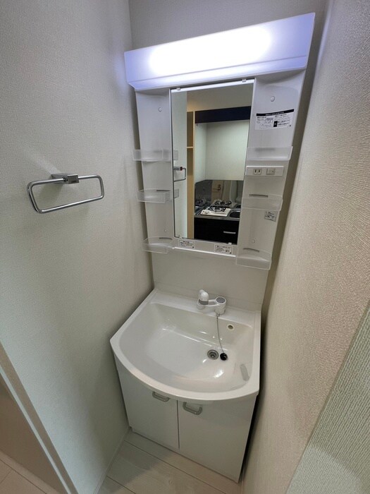 物件内観写真13　(洗面)