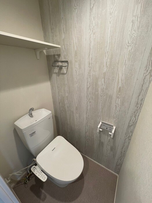 物件内観写真15　(トイレ)