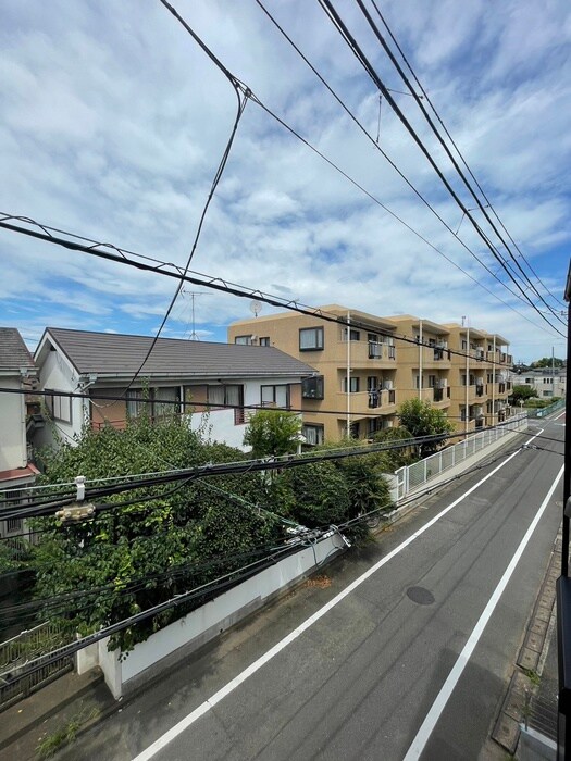 物件内観写真22　(室内からの展望)