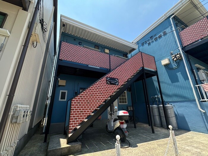 物件外観写真1　(外観写真)