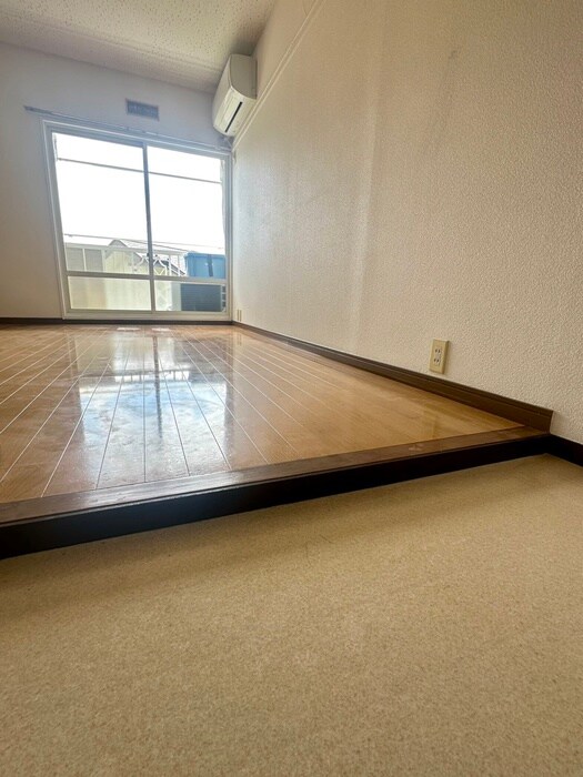 物件内観写真21　(廊下)