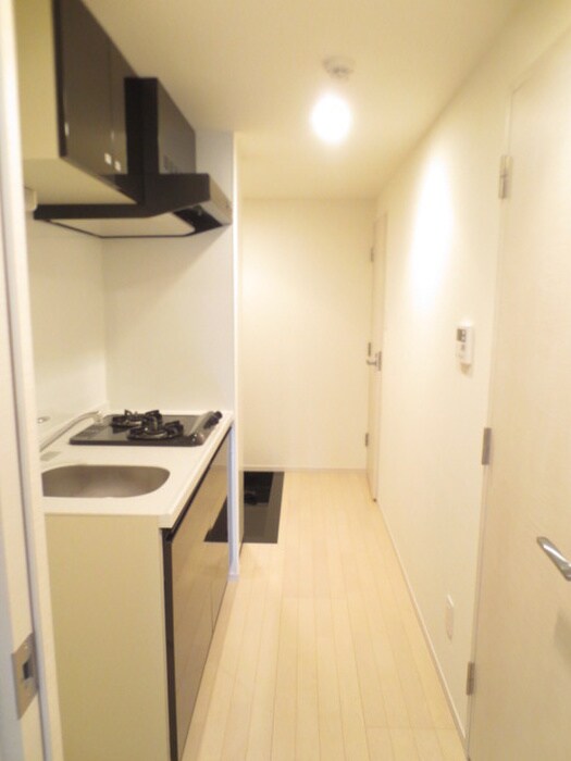 物件内観写真11　(廊下)