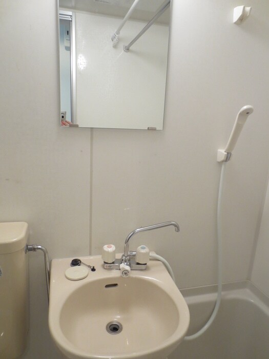 物件内観写真10　(洗面)