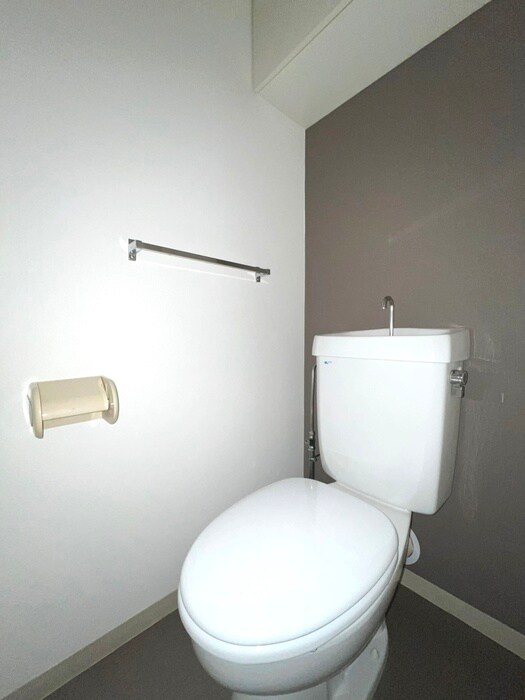 物件内観写真14　(トイレ)